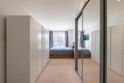 bedrooms-3.jpg
