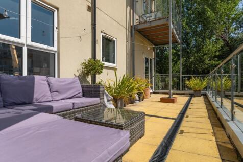 terrace-5.jpg