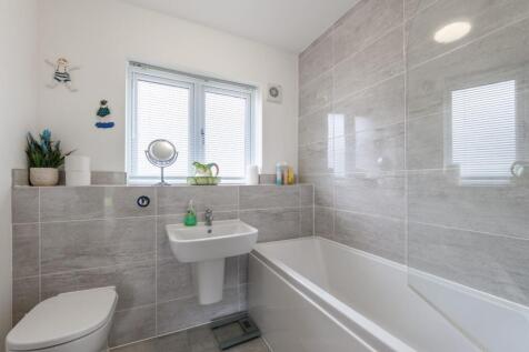 bathroom-1.jpg