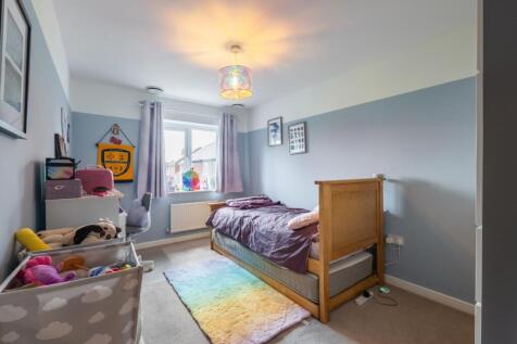 bedrooms-3.jpg