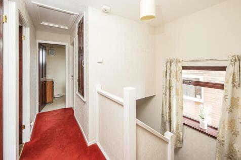 4 Brunel Close Cv31-14.jpg
