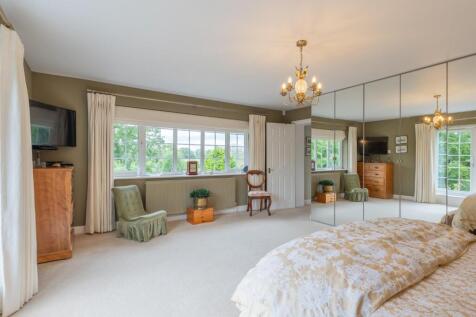 BEDROOMS 4.jpg