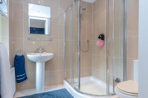 BATHROOMS 4.jpg