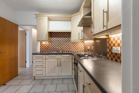 kitchen-2.jpg