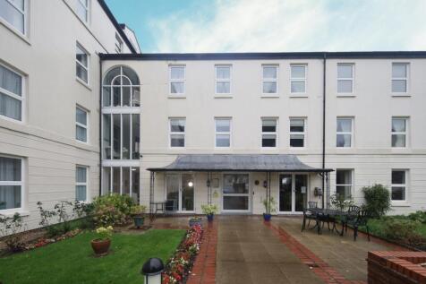 50 Oakfield House CV32-12.jpg