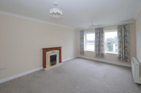 50 Oakfield House CV32.jpg