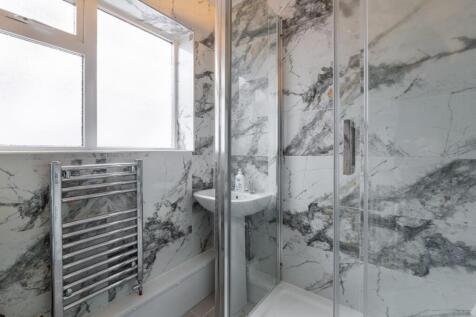 shower room-2.jpg