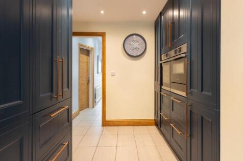 kitchen-4.jpg