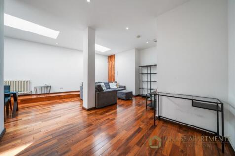Cube House SE16 3GD-2.jpg
