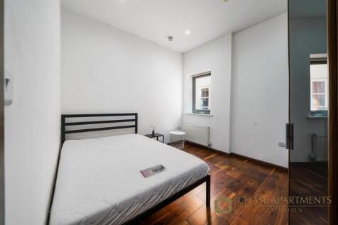 Cube House SE16 3GD-11.jpg
