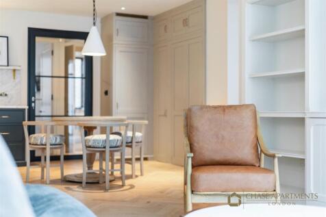 Tottenham Mews W1T 4AB-11.jpg