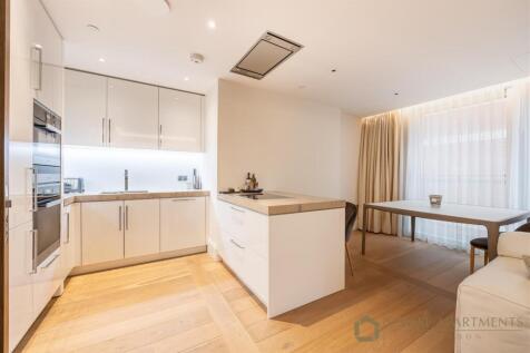 190Strand-4.jpg