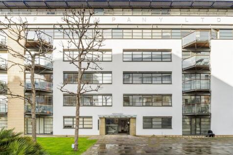 Property Image 8