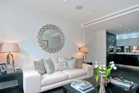 Reception-room-GrosvenorWaterside-Gatliff-Road- Lo