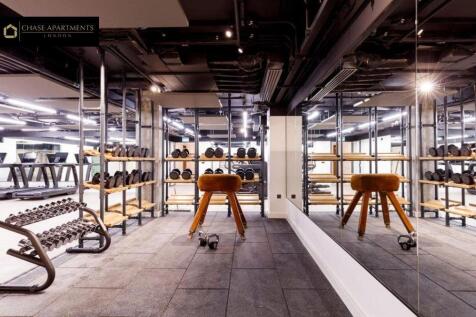 Switch-House-East-Battersea-Power-Station-Circus-R