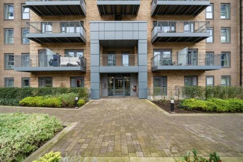 Fermont House NW9 4FG-12.jpg