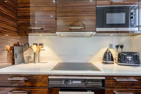 Screenshot 2025-11-25 at 10.04.27.png