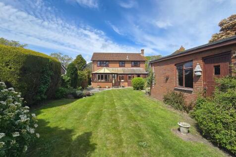 Property Image 4