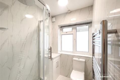 Family Shower Room