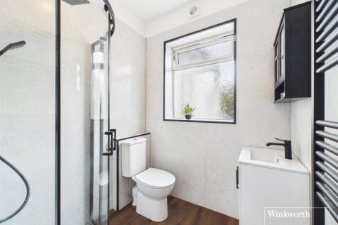 Shower Room 1