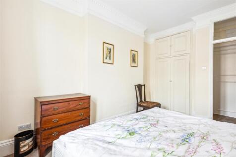 Bedroom (2)