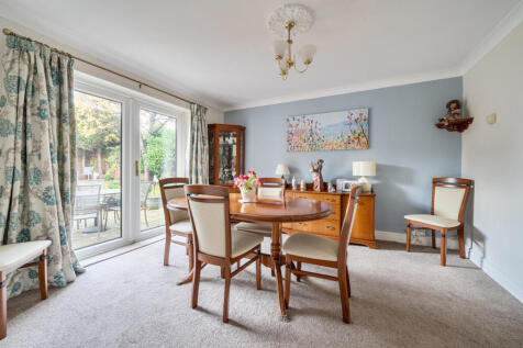 1376092-9-690cb0d...