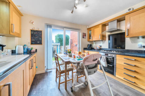 1380504-10-692820...