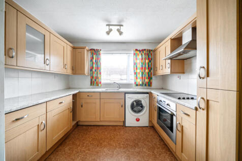 1373074-2-690b5b0...