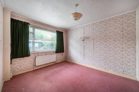 1373074-6-690b5b3...