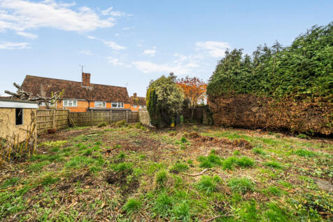 1373074-12-690b5b...