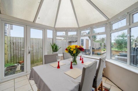 1385670-15-692850...