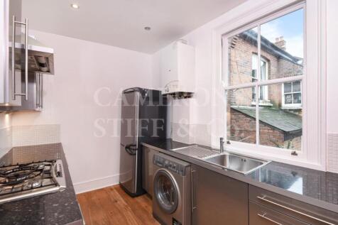 Flat 5, 12 Teignmouth Road - Kitchen (3).jpg