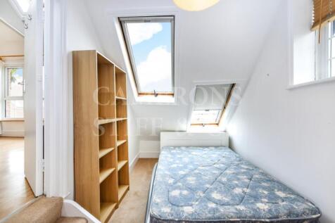 Heathfield Park - Bedroom (2).jpg