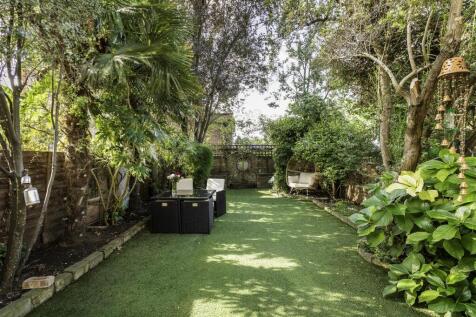 46 Hamilton Road,NW10 1NE-17.JPG