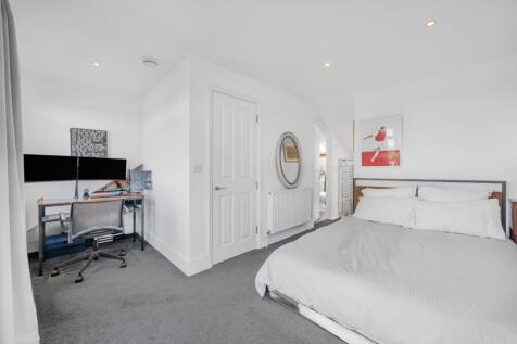Bedroom 3 (2)