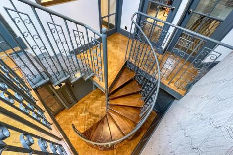 Property Image 37
