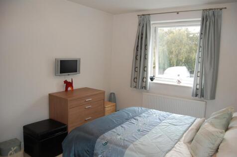 bedroom-facing out.jpg
