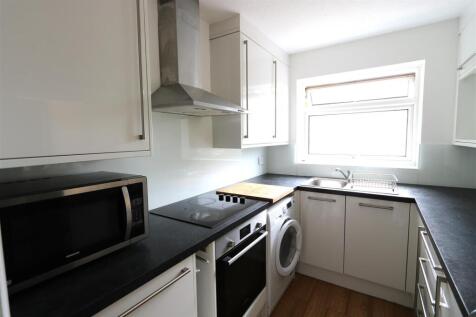 Kitchen.JPG