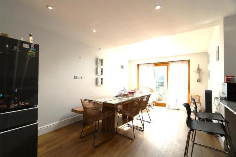 Dining Room .JPG