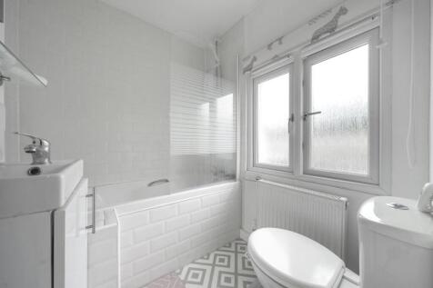 En Suite Bathroom
