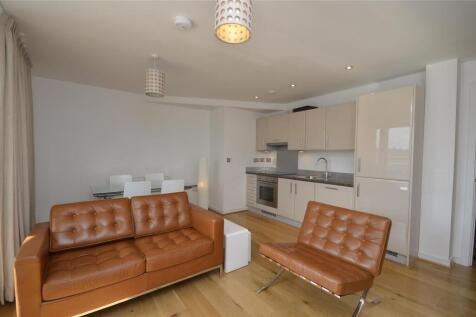 Living Room/Kitchen