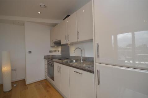 Living Room/Kitchen