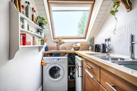 1349476-5-68c83dc...