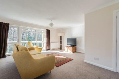 4LaurelCourt(Interior)(5of20).jpg