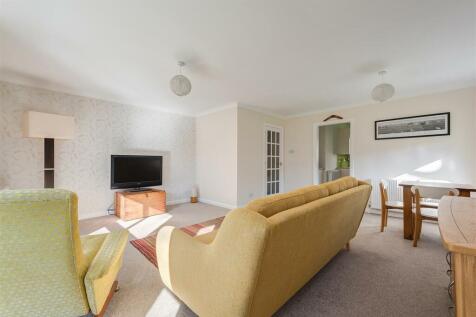 4LaurelCourt(Interior)(6of20).jpg