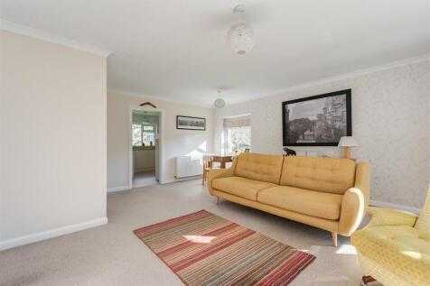 4LaurelCourt(Interior)(8of20).jpg
