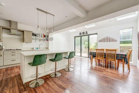 112RinginglowRoad(Interior)(6of45).jpg