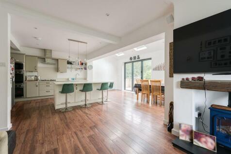 112RinginglowRoad(Interior)(9of45).jpg