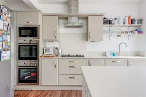 112RinginglowRoad(Interior)(7of45).jpg