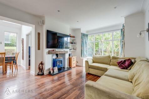 112RinginglowRoad(Interior)(10of45).jpg